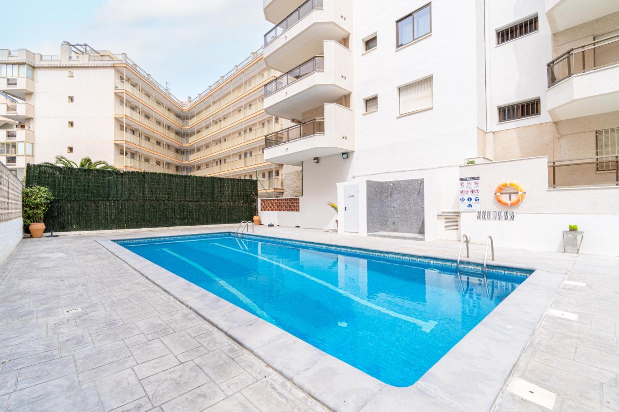 Appartamento Turistmar - Amplio En Con Piscina, A 2 Minutos De La Playa Salou